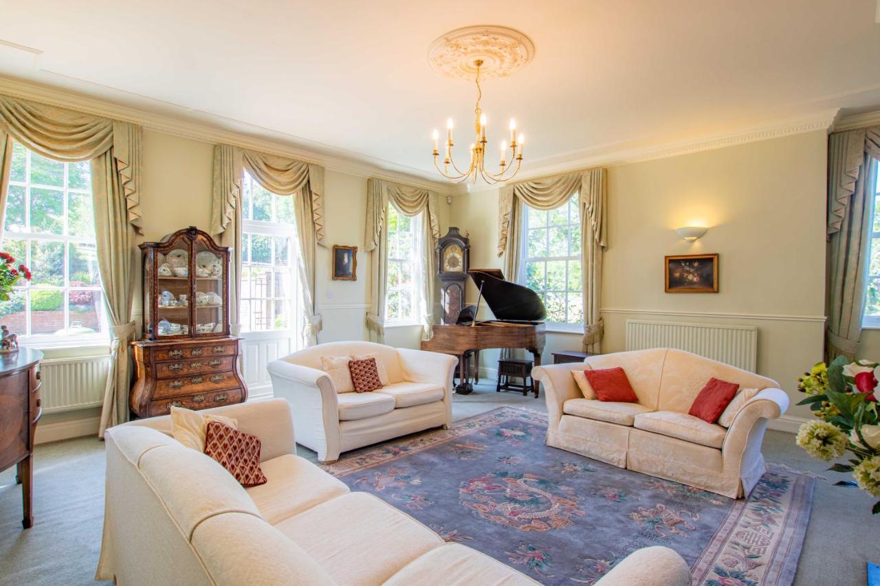 Austons Down Farm B&B Claverdon Eksteriør bilde