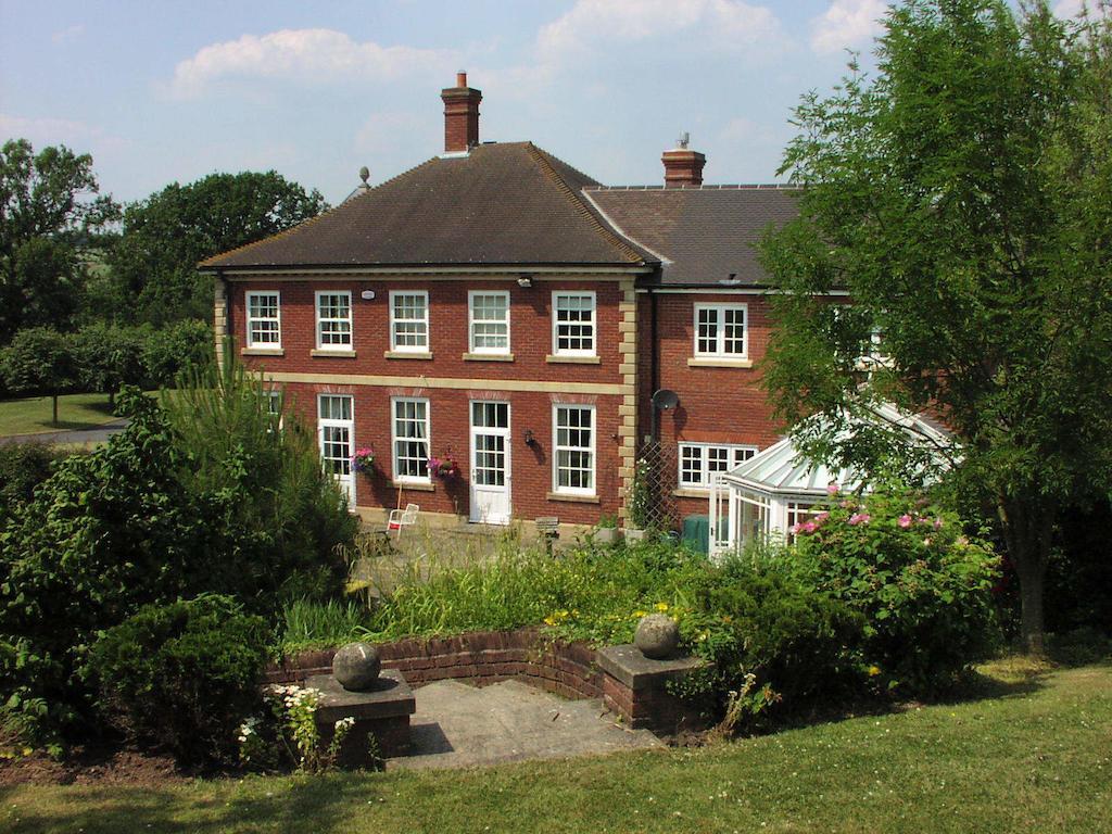 Austons Down Farm B&B Claverdon Eksteriør bilde
